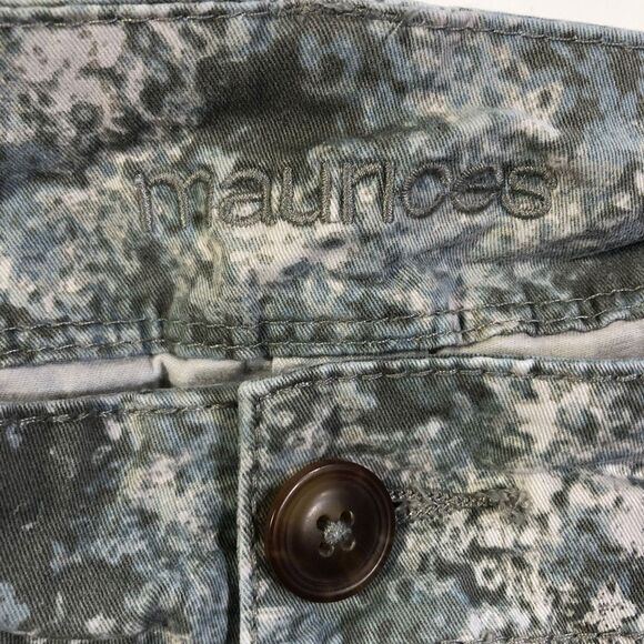 Maurice's Gray Splatter Print Twill Stretch Shorts - Picture 5 of 5